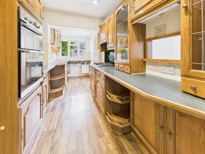 KITCHEN- click for photo gallery
